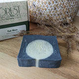 Edelsteenzeep Full Moon van Forest Fragrances | Marga Jacobs