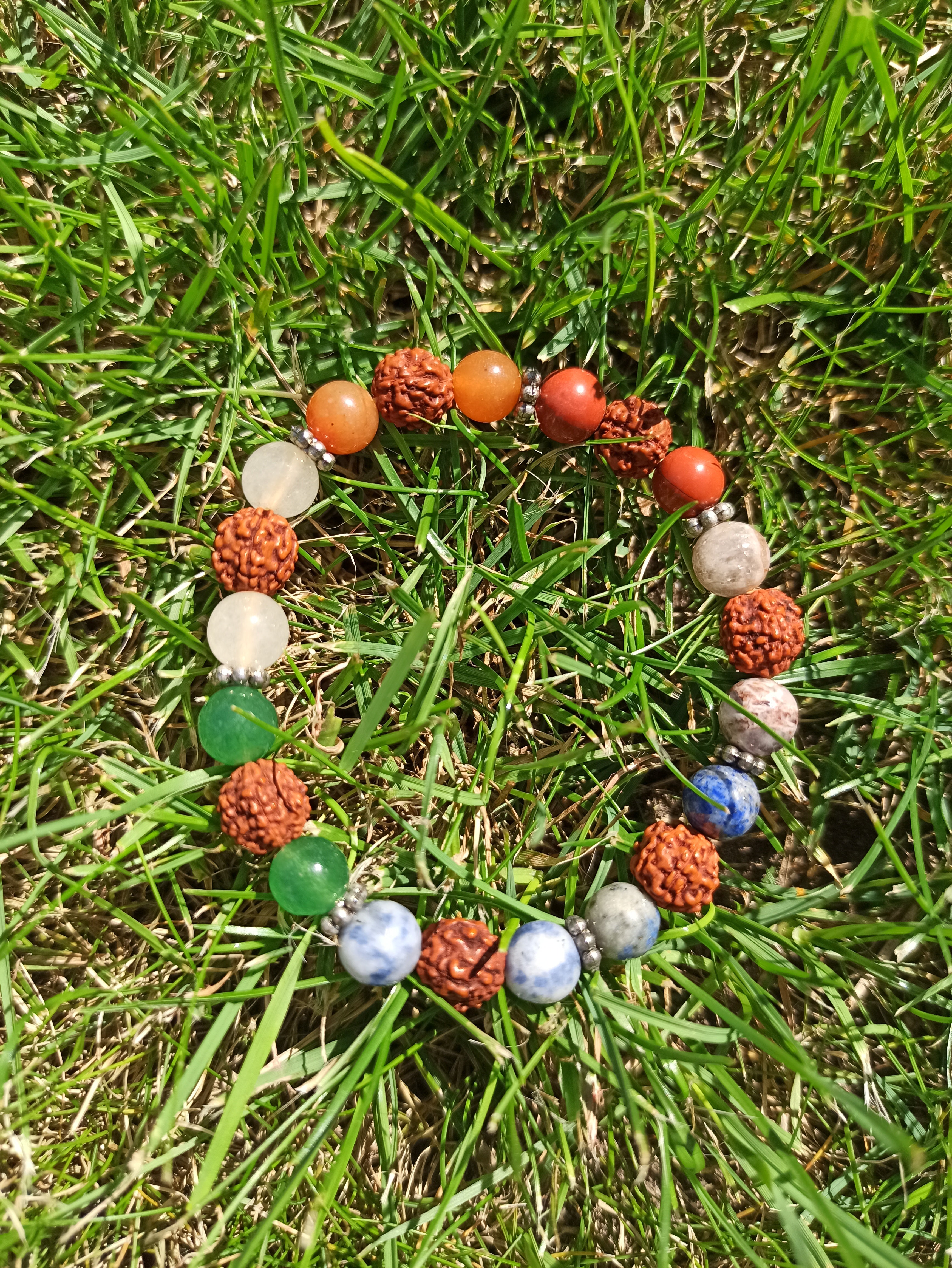 Charkrastenen met rudraksha armband | 8 mm | Marga Jacobs