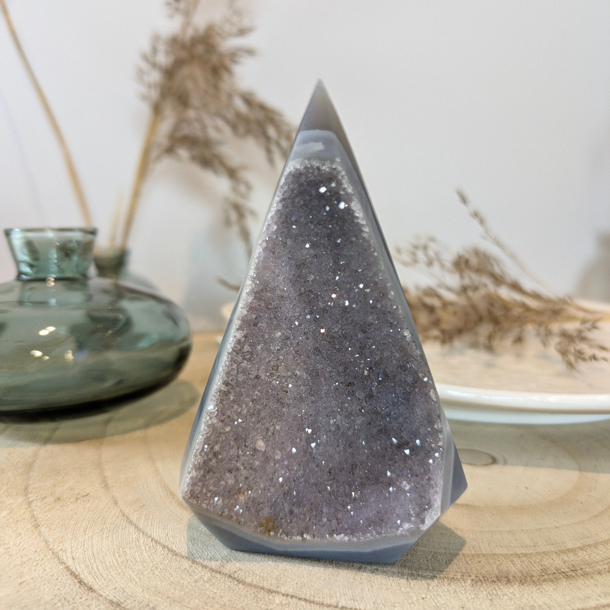Agaat met druzy | 128 g (Brazilië) – curated crystal by Marga Jacobs | rust, symboliek en intuïtieve zelfzorg