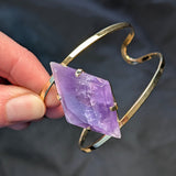 Amethist armband 9 – curated crystal by Marga Jacobs | rust, symboliek en intuïtieve zelfzorg