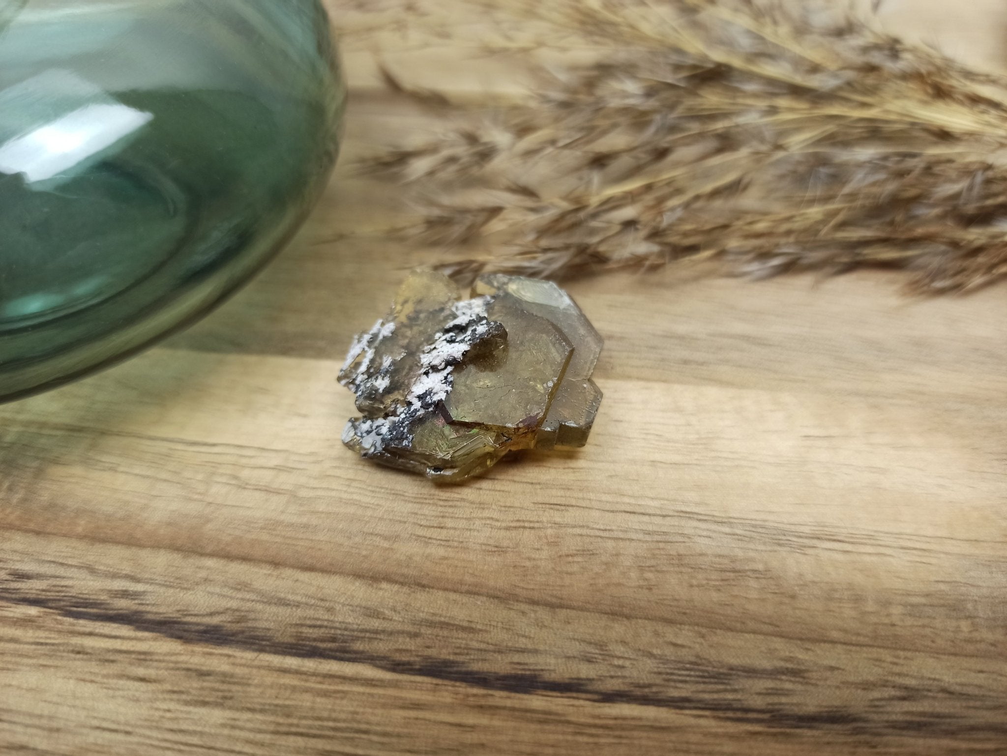 Bariet | ruw – curated crystal by Marga Jacobs | rust, symboliek en intuïtieve zelfzorg