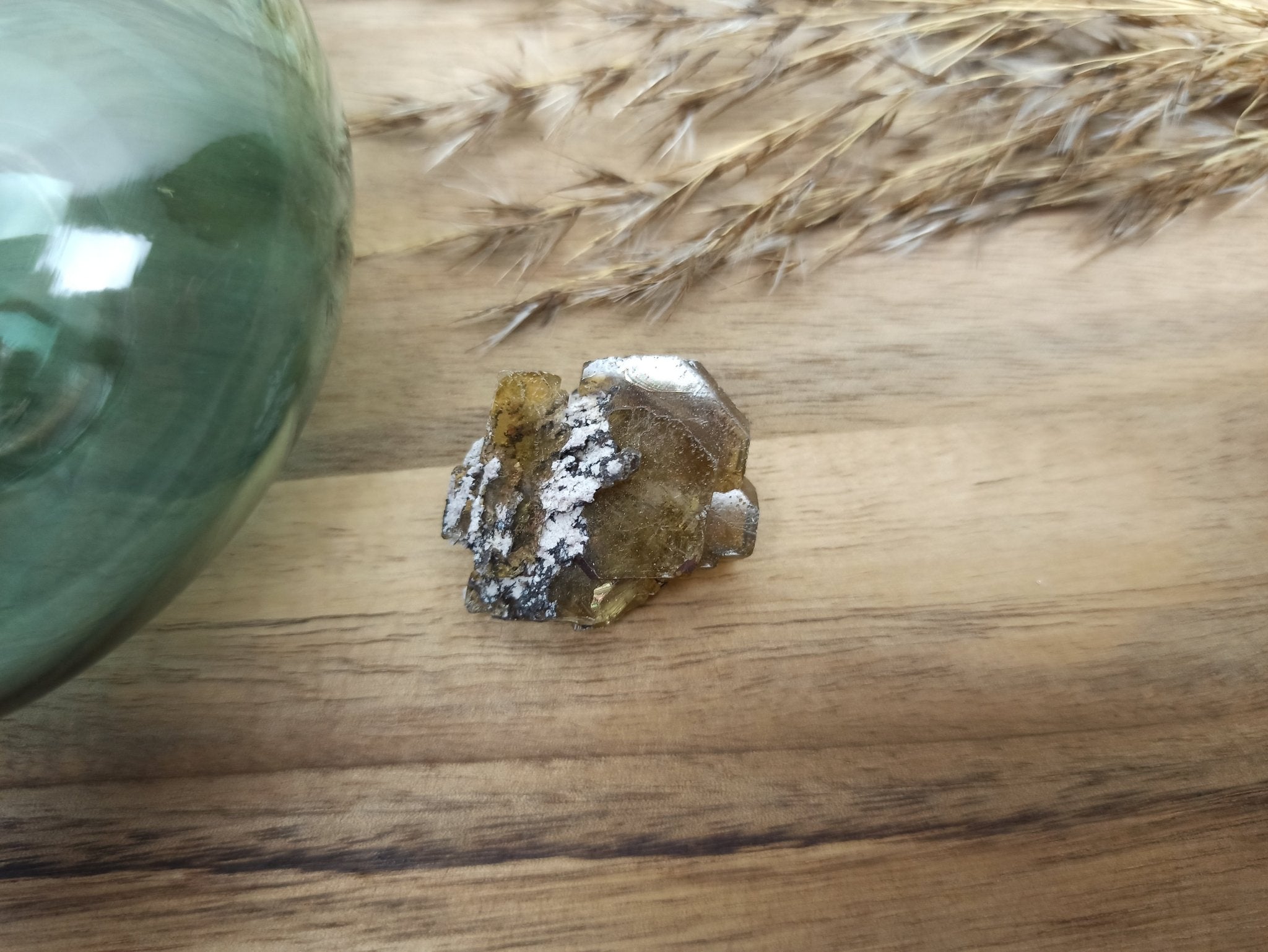 Bariet | ruw – curated crystal by Marga Jacobs | rust, symboliek en intuïtieve zelfzorg