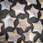 Bloemagaat ster – curated crystal by Marga Jacobs | rust, symboliek en intuïtieve zelfzorg
