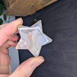 Bloemagaat ster – curated crystal by Marga Jacobs | rust, symboliek en intuïtieve zelfzorg