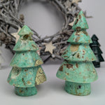 Chrysopraas kerstboompje – curated crystal by Marga Jacobs | rust, symboliek en intuïtieve zelfzorg
