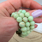 Chrysopraas kinderarmband – curated crystal by Marga Jacobs | rust, symboliek en intuïtieve zelfzorg