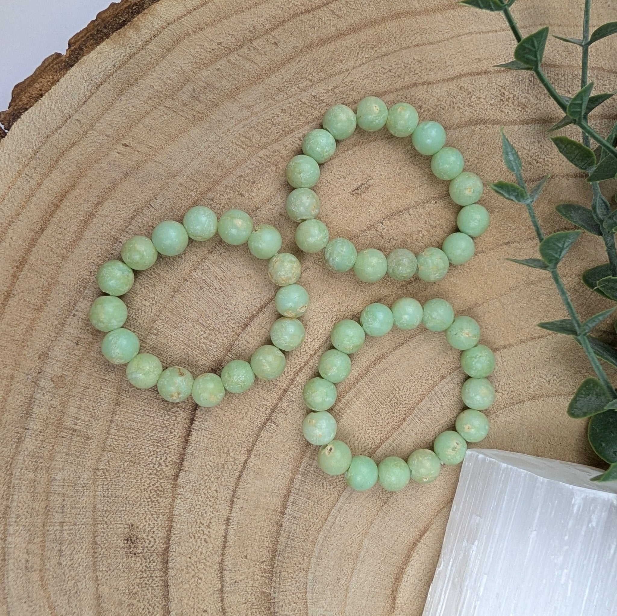 Chrysopraas kinderarmband – curated crystal by Marga Jacobs | rust, symboliek en intuïtieve zelfzorg