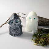 Witte jade uil met mantel