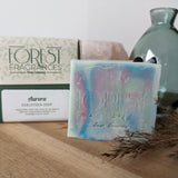 Edelsteenzeep Aurora | Munt en obsidiaan – curated crystal by Marga Jacobs | rust, symboliek en intuïtieve zelfzorg