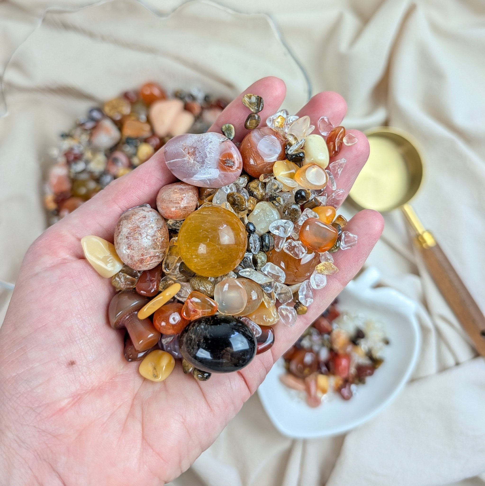 Gouden Uur Confetti Mix | 1 scoop – bijzondere edelsteen, zorgvuldig gekozen door Marga Jacobs