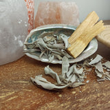 Huisreinigingsset – curated crystal by Marga Jacobs | rust, symboliek en intuïtieve zelfzorg