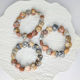 Maligano jaspis hartjes armband – curated crystal by Marga Jacobs | rust, symboliek en intuïtieve zelfzorg
