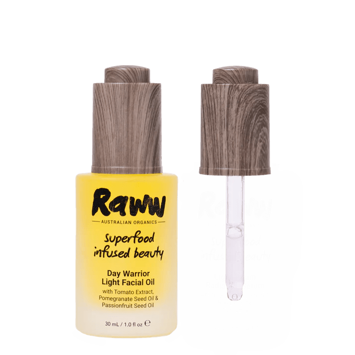 RAWW Day Warrior Light Facial Oil – curated crystal by Marga Jacobs | rust, symboliek en intuïtieve zelfzorg