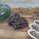 Stellar beam calciet | ruw – curated crystal by Marga Jacobs | rust, symboliek en intuïtieve zelfzorg