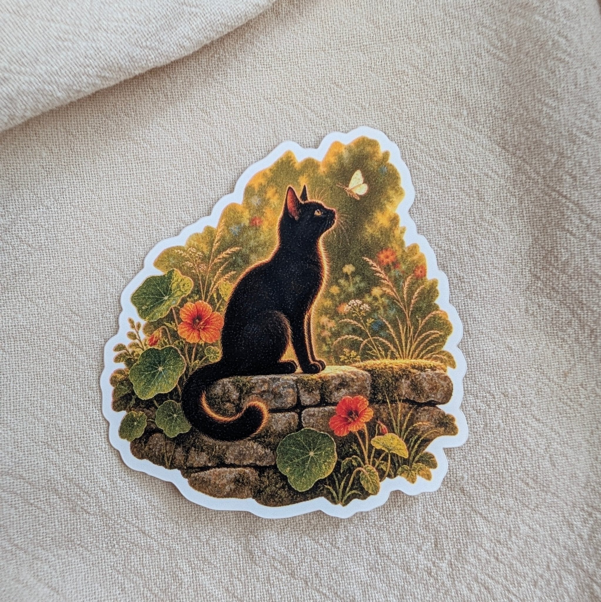 Zwarte kat in het avondlicht - sticker – bijzondere edelsteen, zorgvuldig gekozen door Marga Jacobs