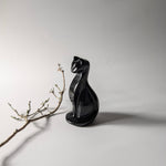 Zwarte obsidiaan kat – bijzondere edelsteen, zorgvuldig gekozen door Marga Jacobs