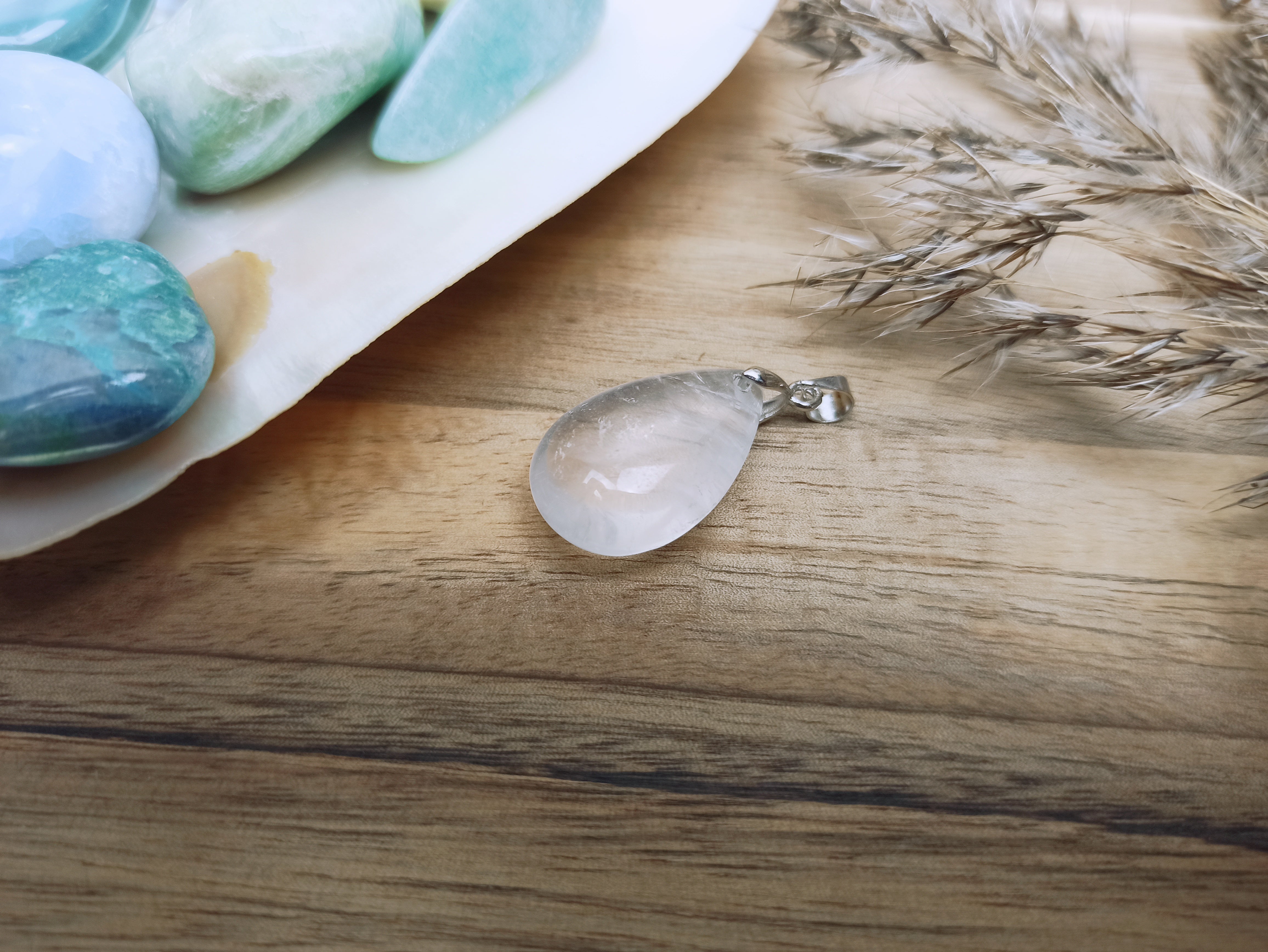 Bergkristal edelsteen hanger druppel | Marga Jacobs