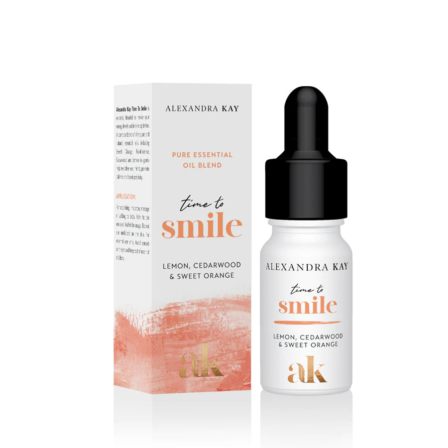 Green People Alexandra Kay Time To Smile Essential Oil Blend | Marga Jacobs