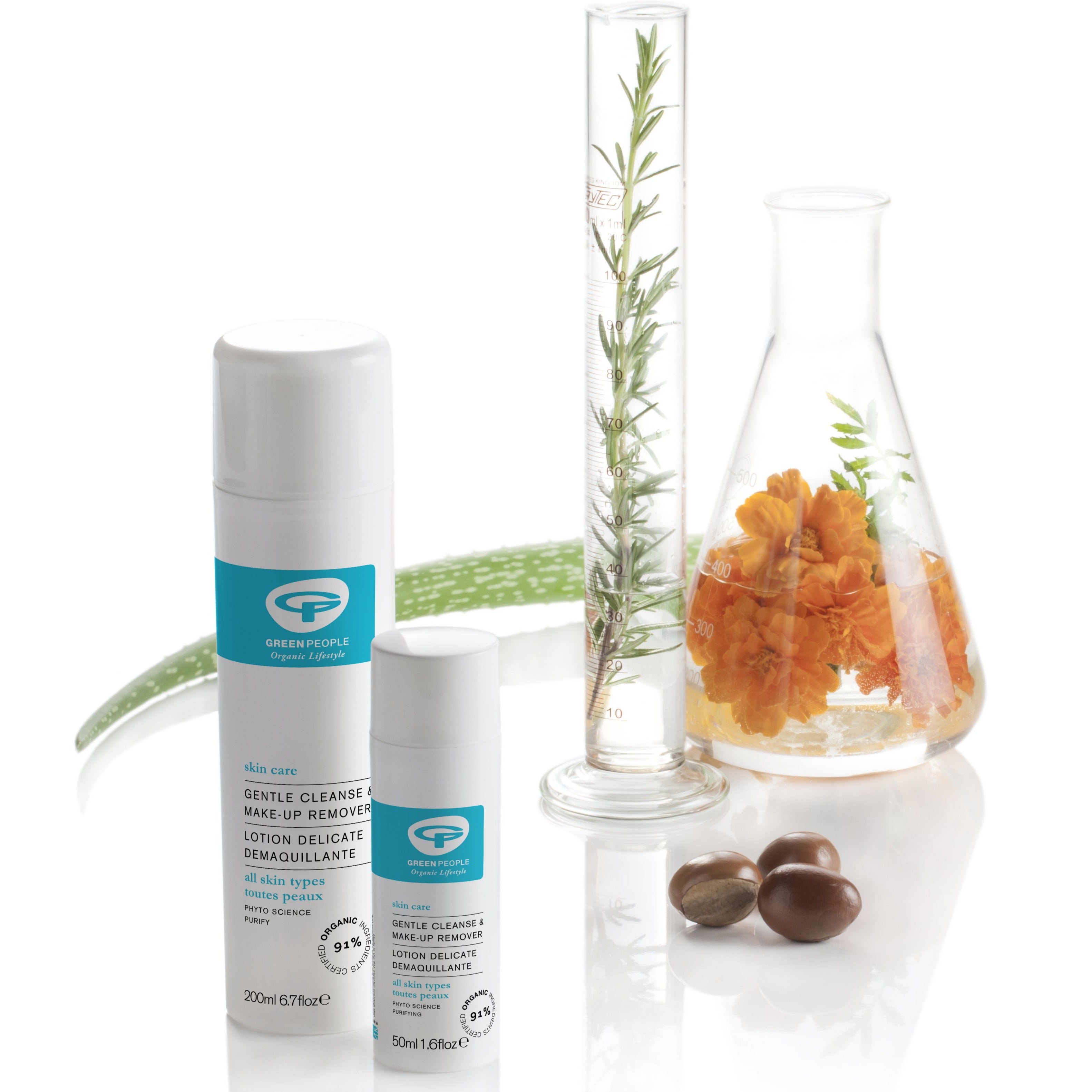 Green People Gentle Cleanse & Make-up Remover | Marga Jacobs
