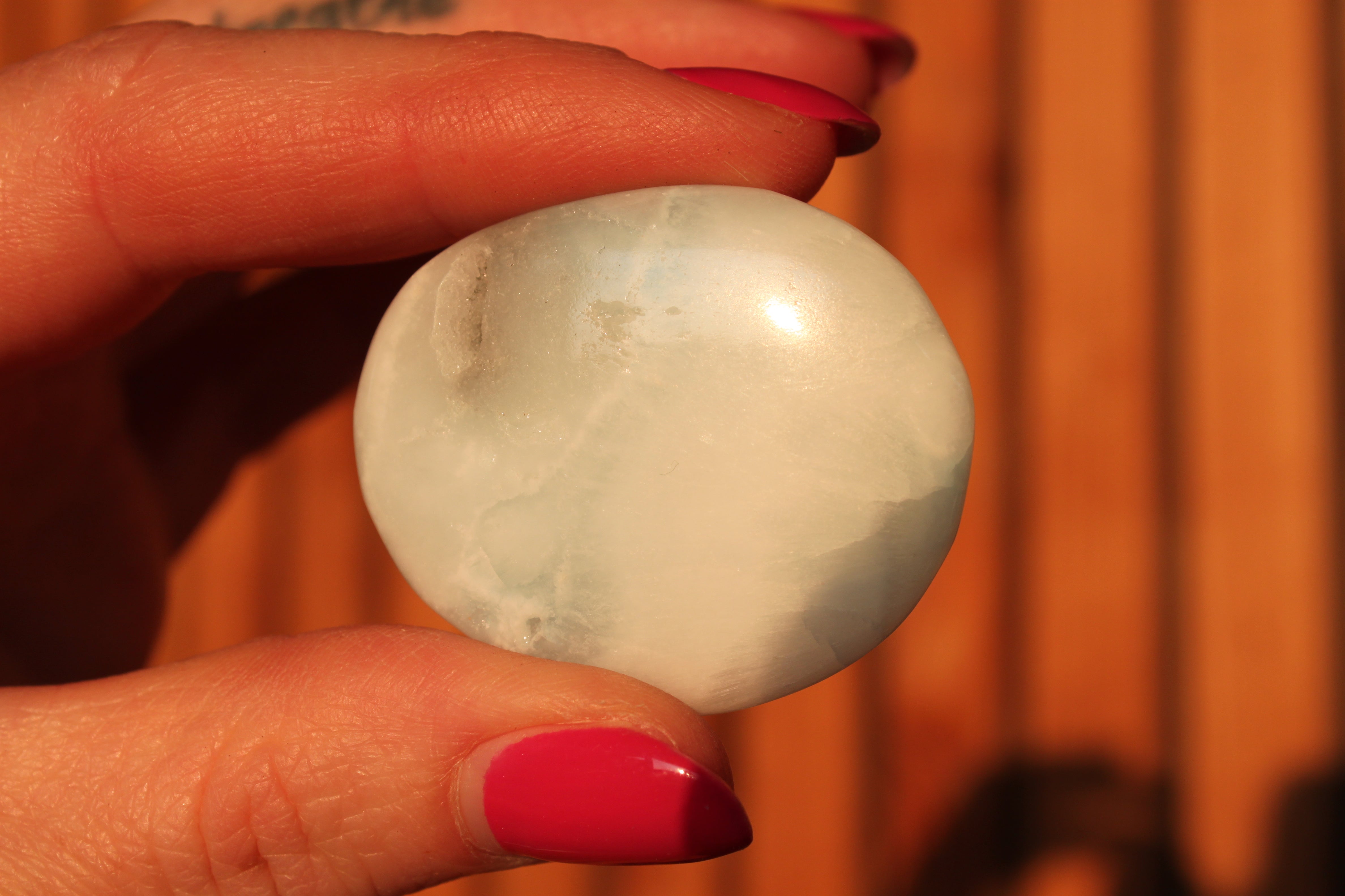 Hemimorfiet handsteen | Marga Jacobs