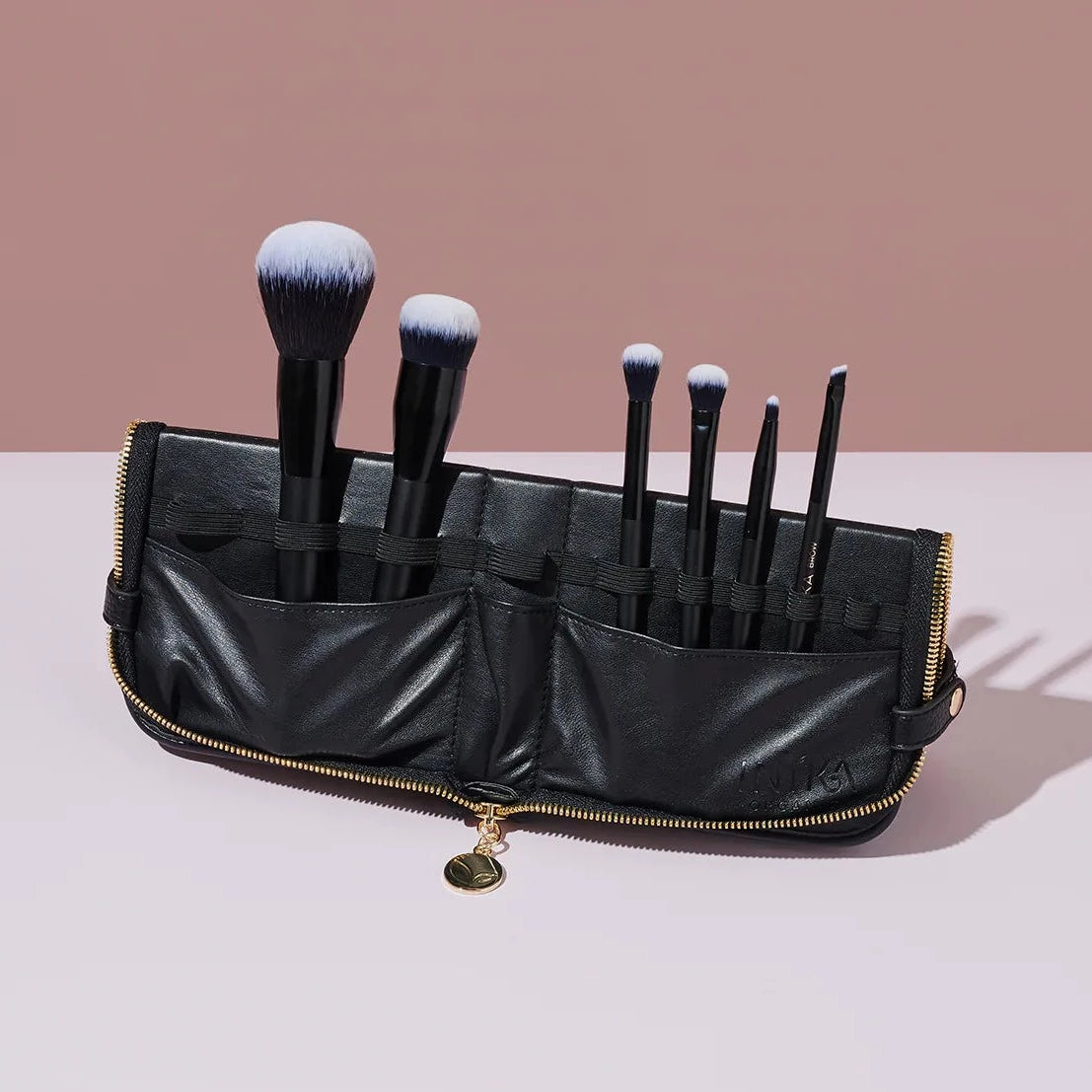 INIKA Organic Vegan Brush Case | Marga Jacobs