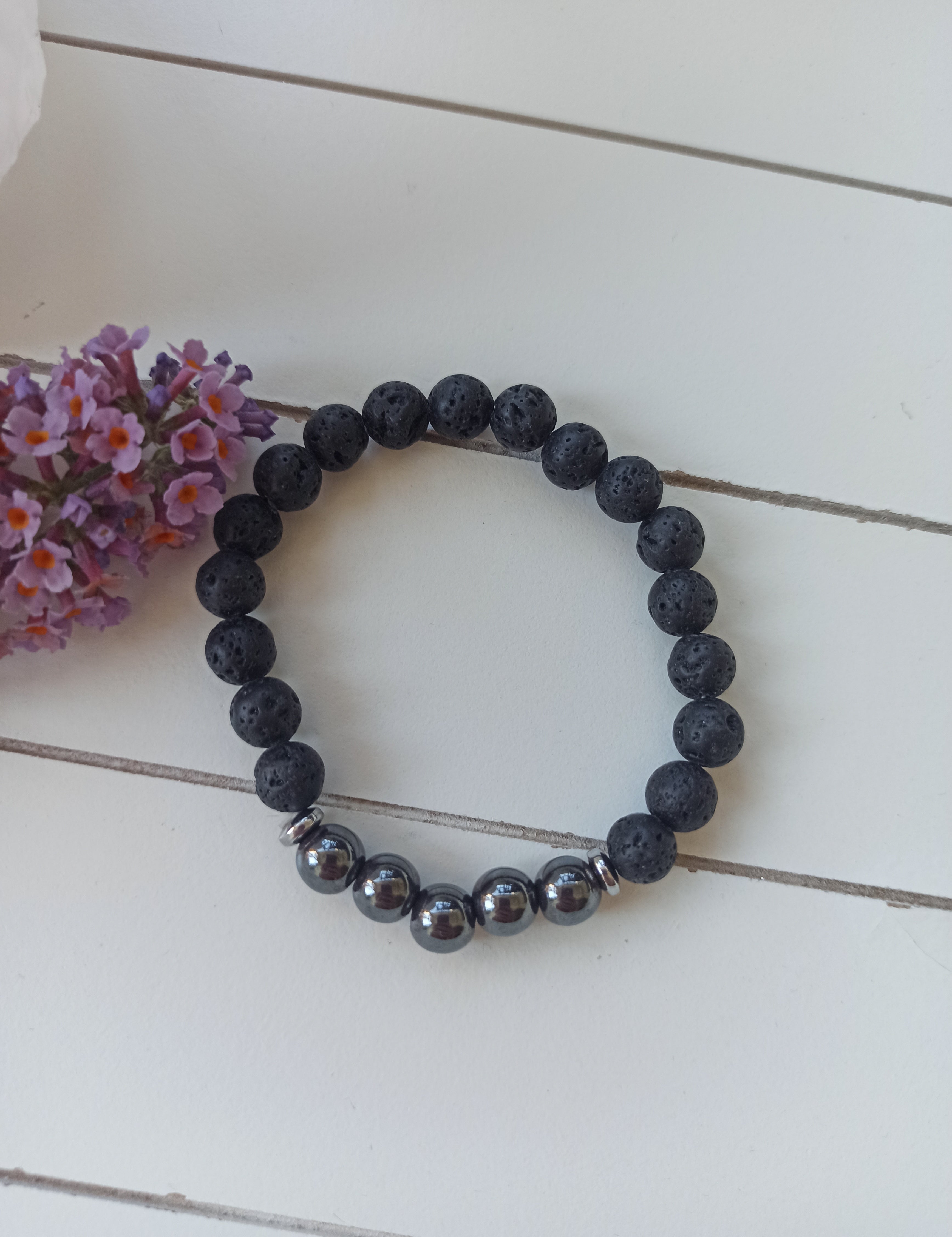 Lavasteen & Hematiet edelsteen armband | 8 mm | Marga Jacobs