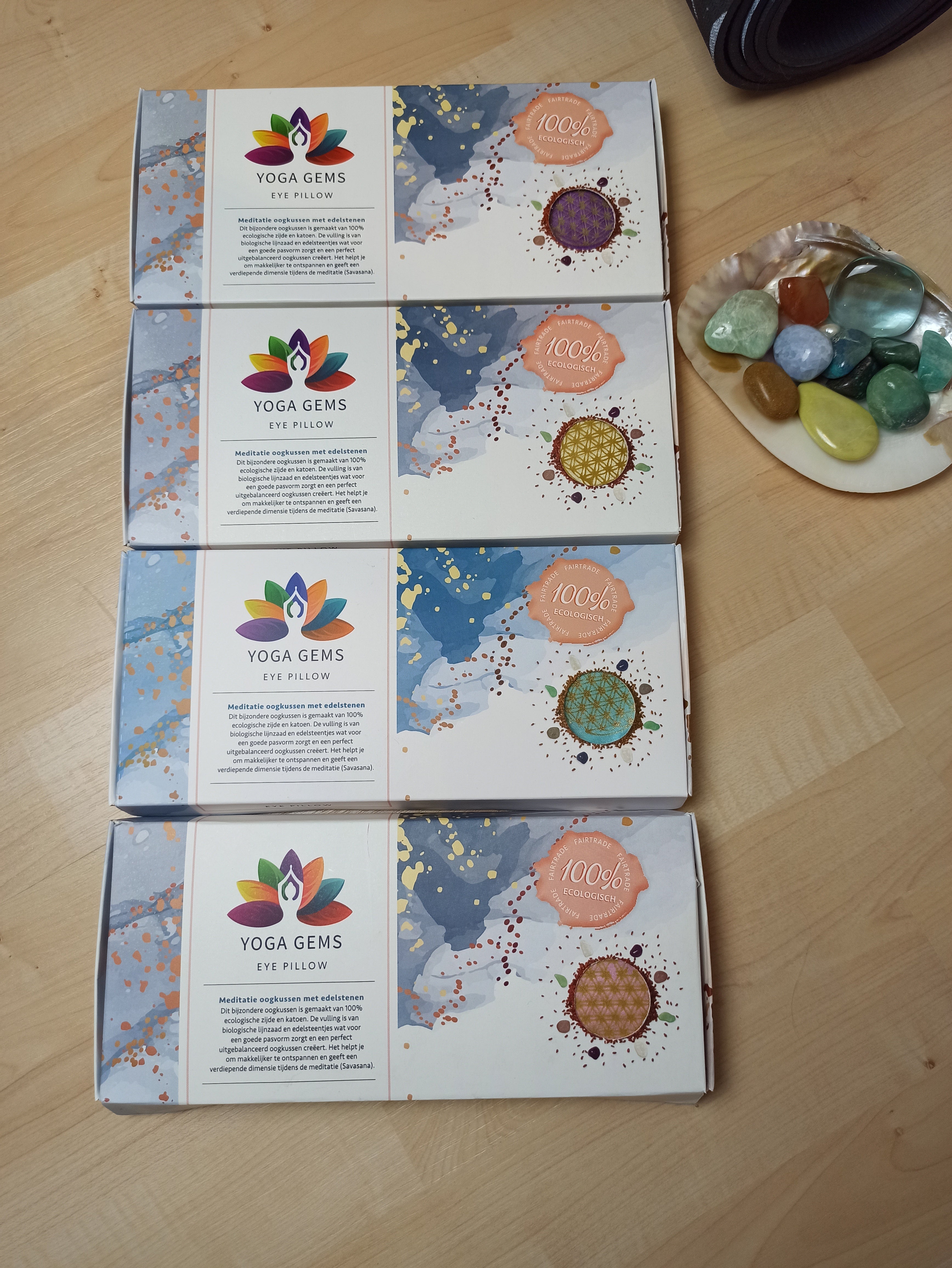 Aquamarijn Yoga Gems Meditatie Oogkussen | Marga Jacobs