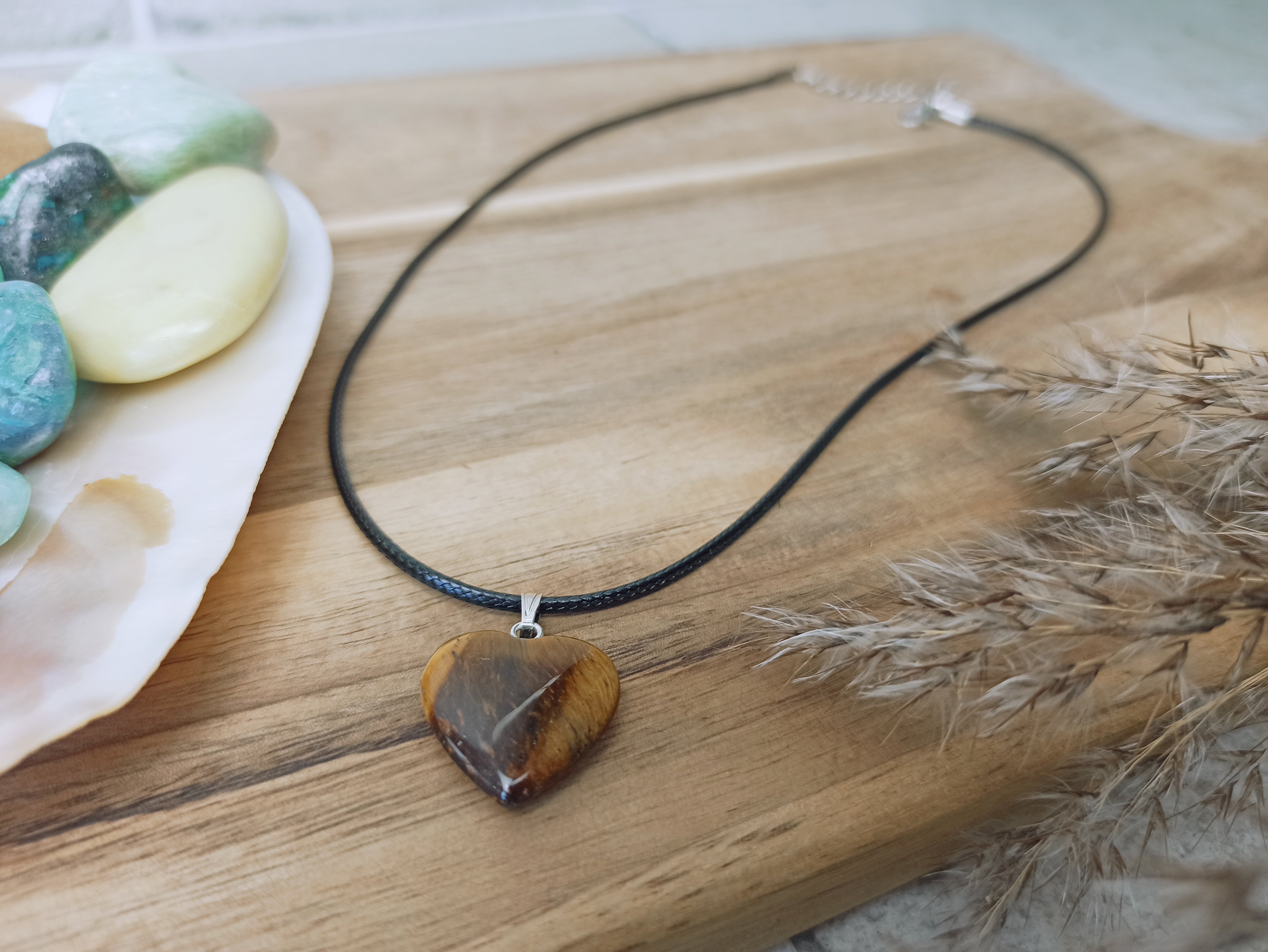 Tijgeroog edelsteen hanger hart | Marga Jacobs