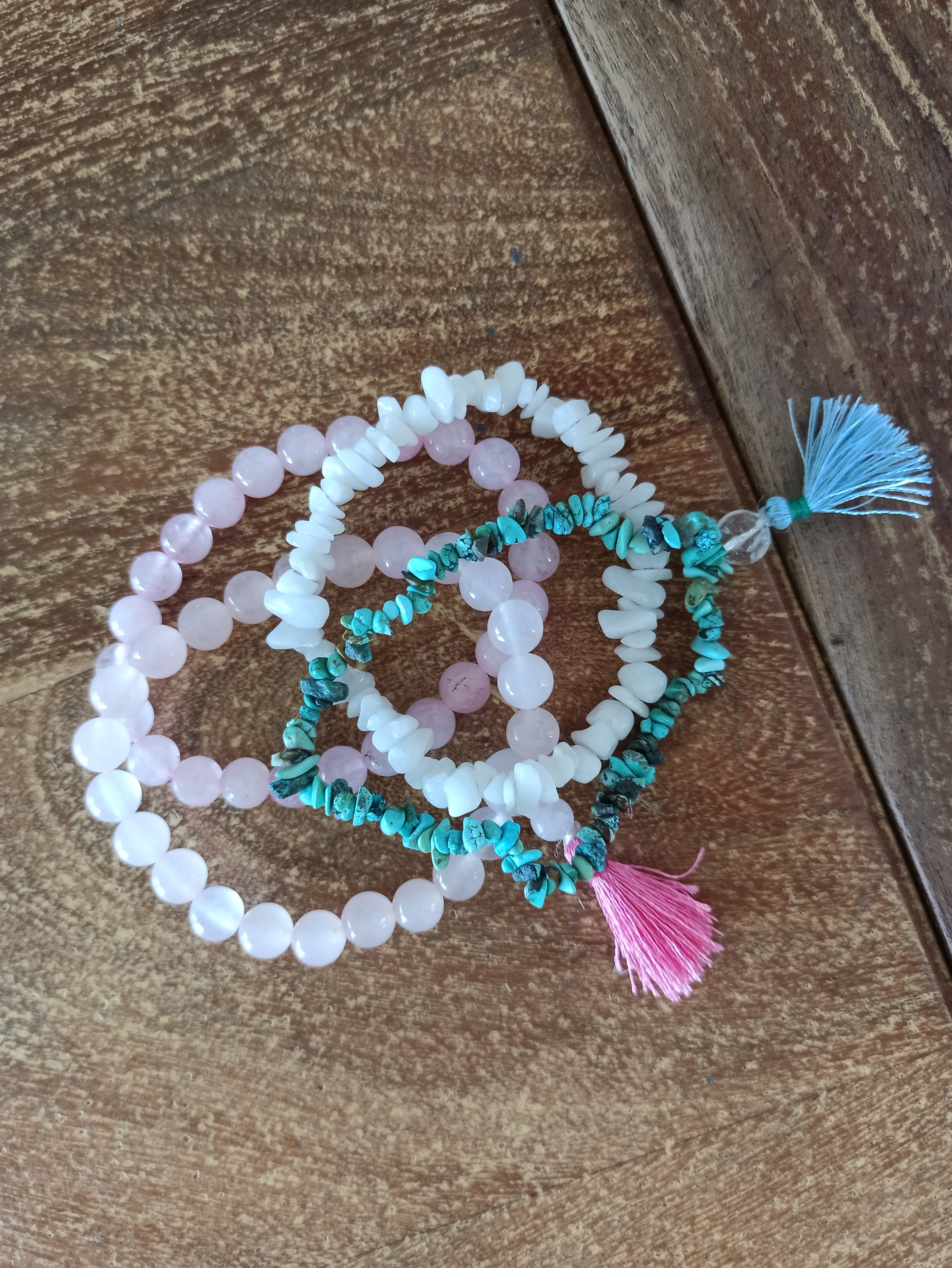 Turkoois edelsteen armband split met flosje | Marga Jacobs