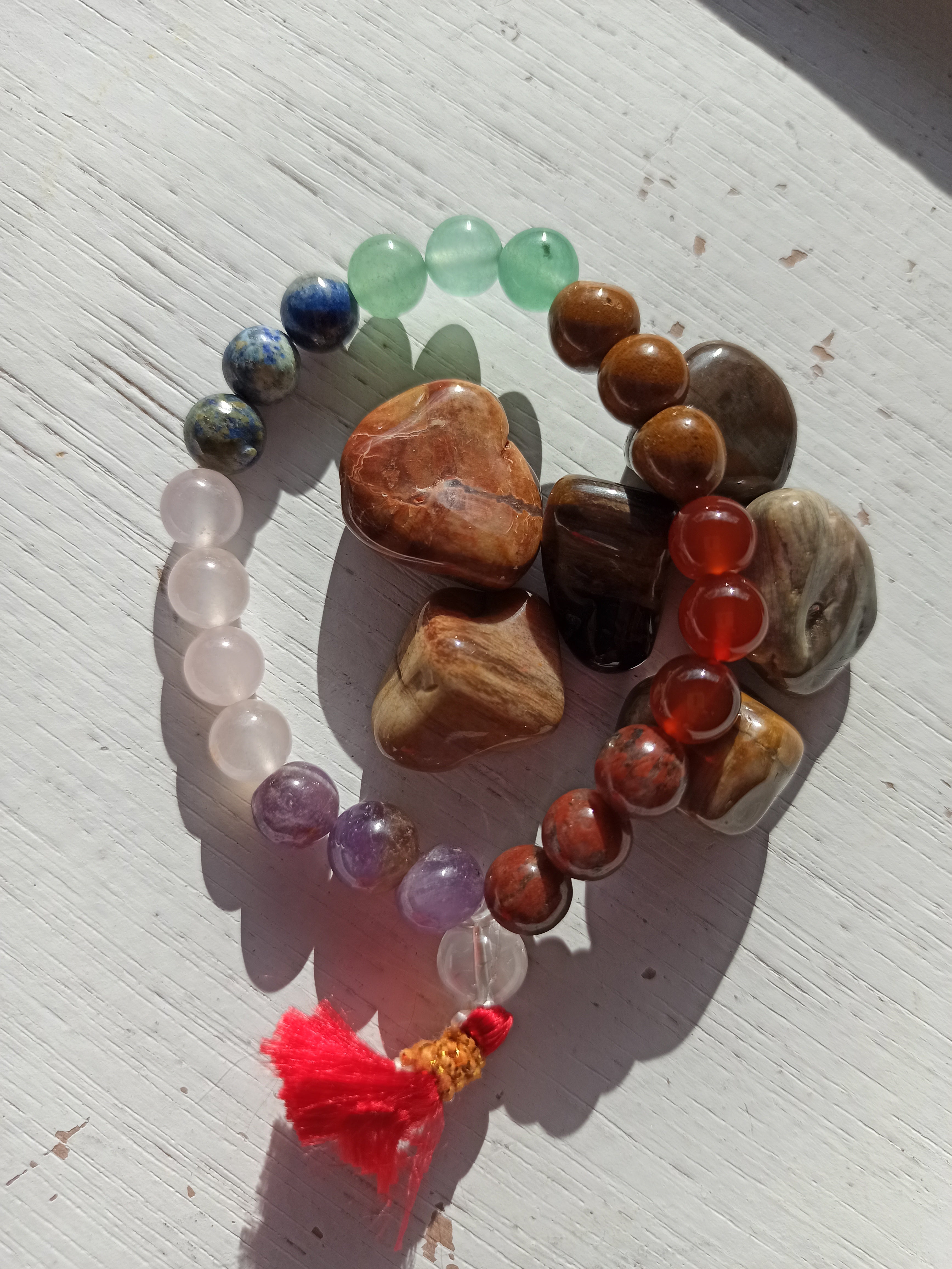 Versteend Hout trommelstenen | Marga Jacobs