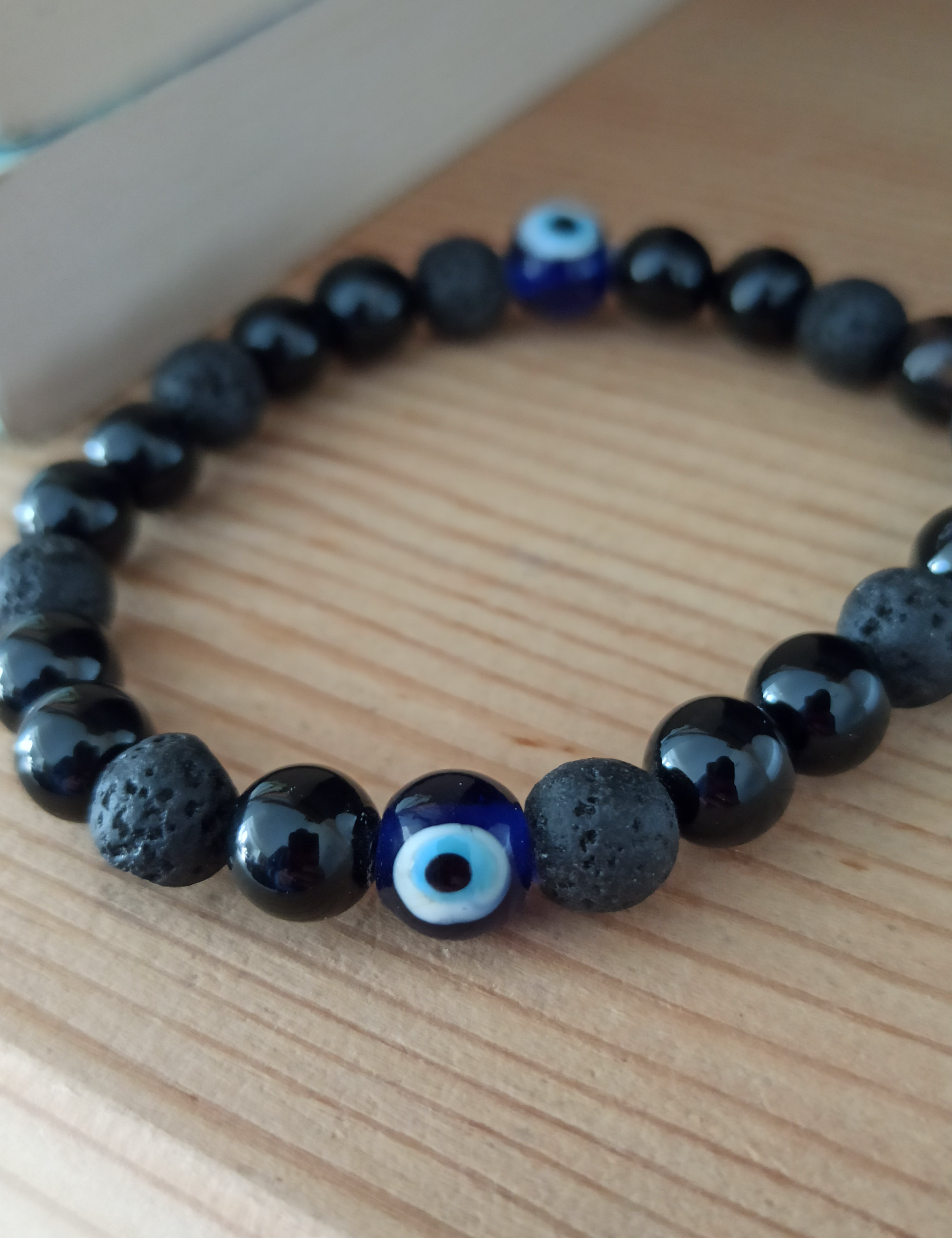 Zwarte Agaat met lavasteen armband | Marga Jacobs