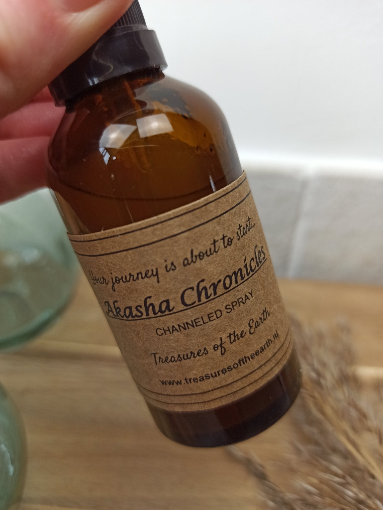 Akasha Chronicles Spray – curated crystal by Marga Jacobs | rust, symboliek en intuïtieve zelfzorg