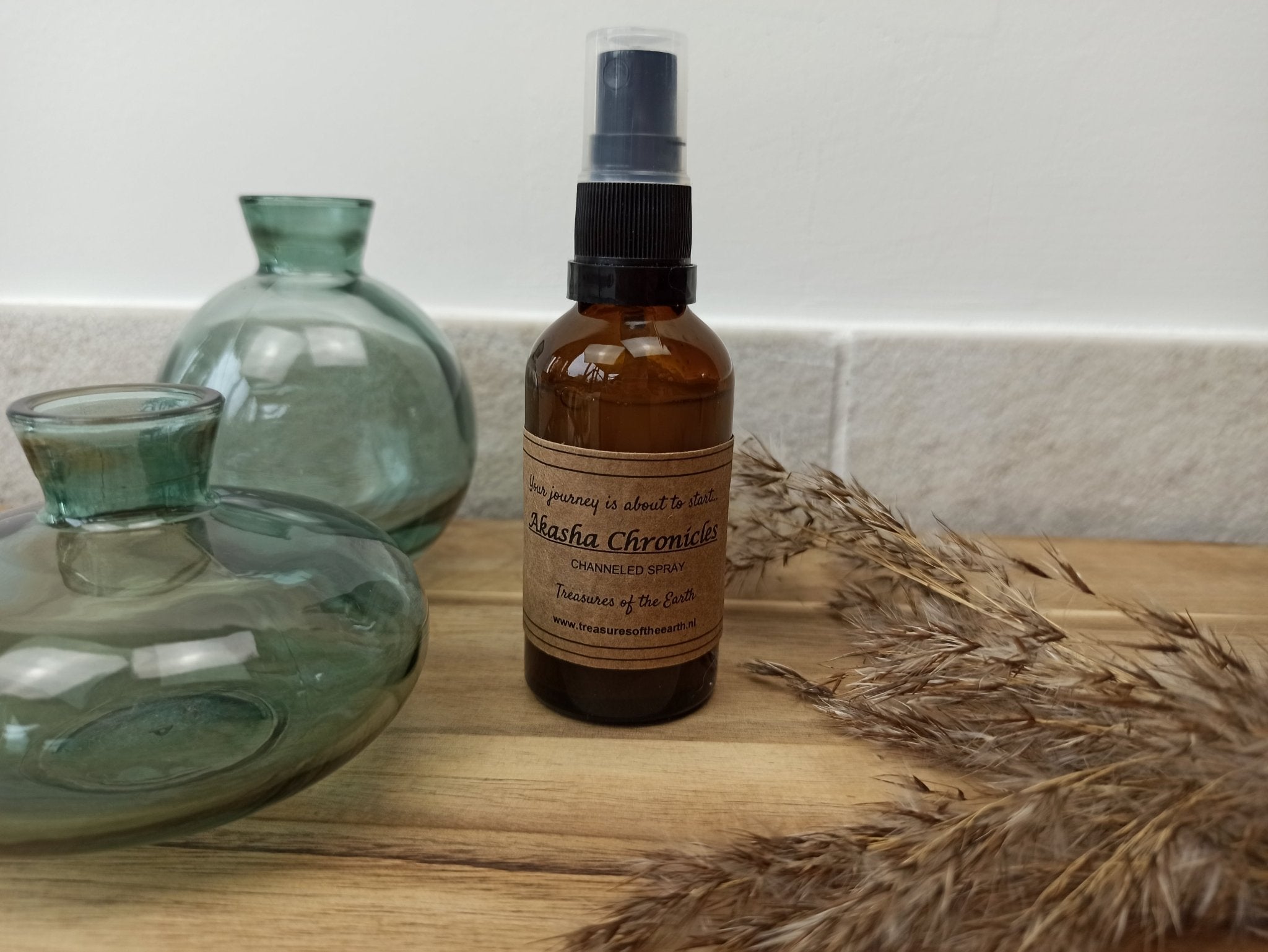 Akasha Chronicles Spray – curated crystal by Marga Jacobs | rust, symboliek en intuïtieve zelfzorg