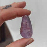 Amethist Brazilië trommelstenen – curated crystal by Marga Jacobs | rust, symboliek en intuïtieve zelfzorg