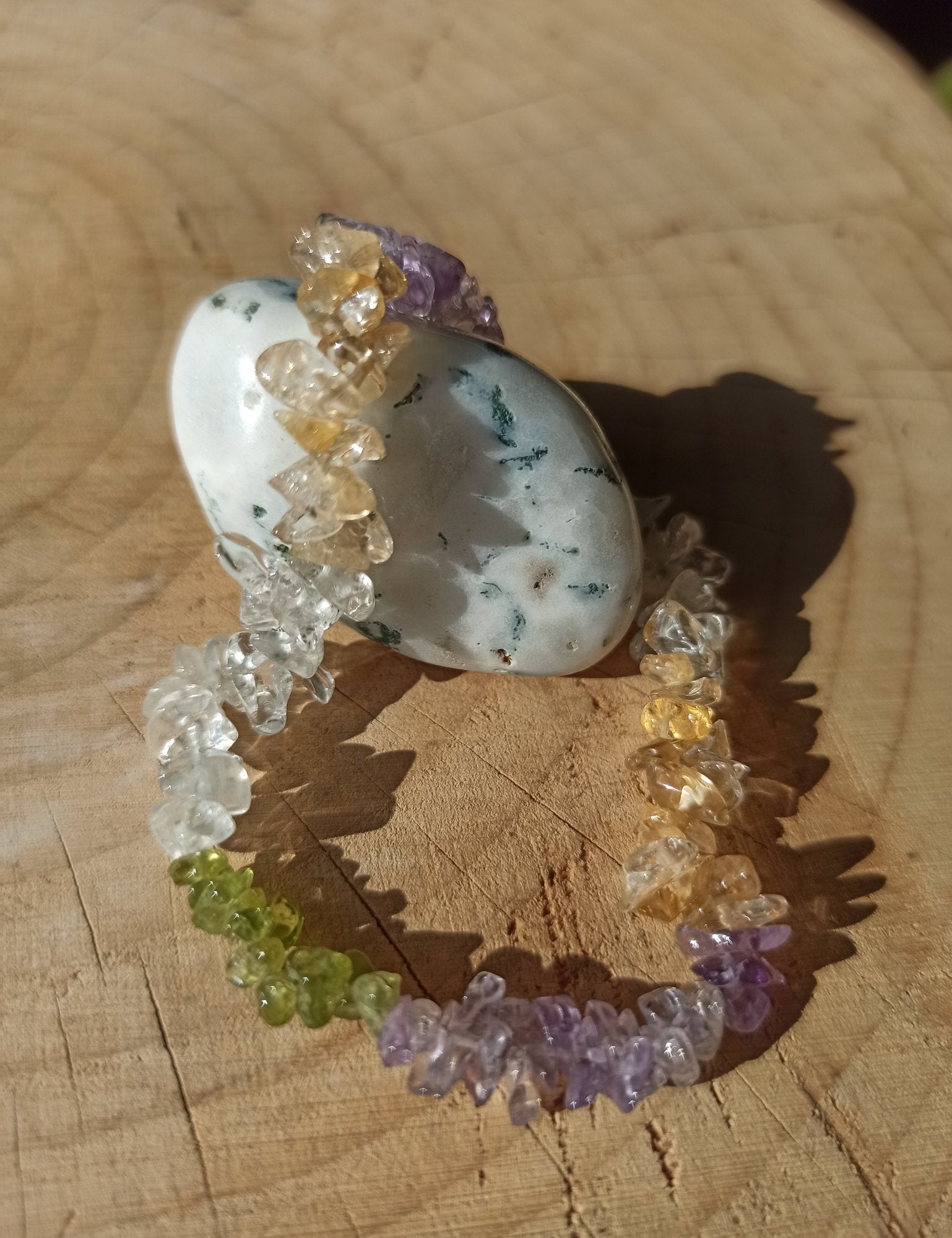Amethist - Citrien - Bergkristal - Peridoot edelsteen armband split – curated crystal by Marga Jacobs | rust, symboliek en intuïtieve zelfzorg