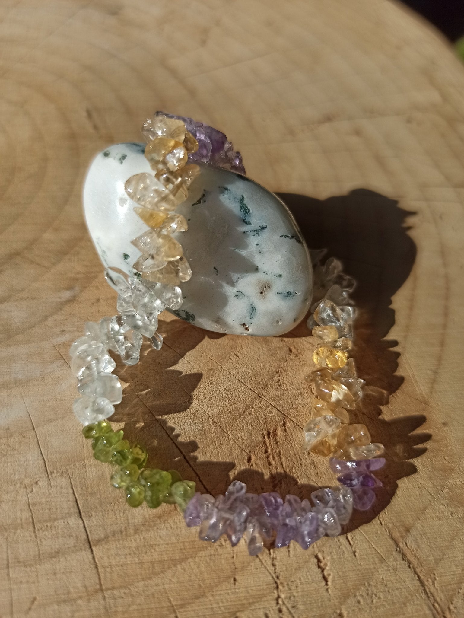 Amethist - Citrien - Bergkristal - Peridoot edelsteen armband split – curated crystal by Marga Jacobs | rust, symboliek en intuïtieve zelfzorg