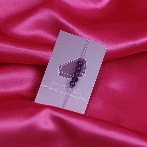 Armbanden basic ~ Uchu Reminders – curated crystal by Marga Jacobs | rust, symboliek en intuïtieve zelfzorg