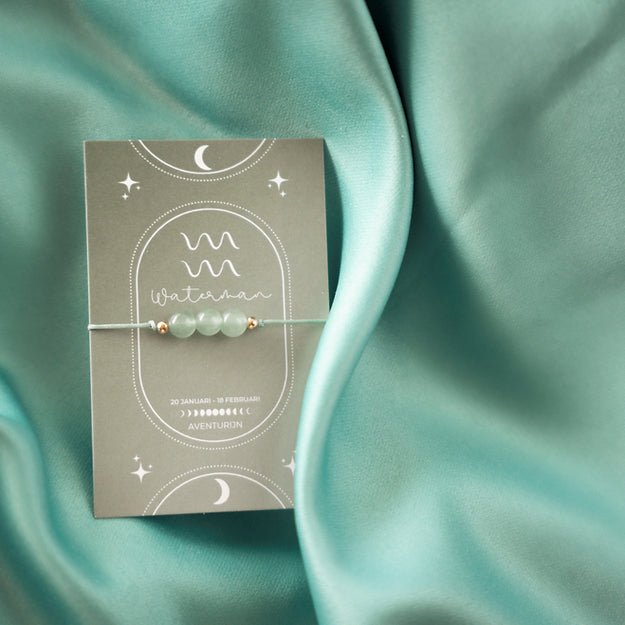 Armbanden sterrenbeeld ~ Uchu Reminders – curated crystal by Marga Jacobs | rust, symboliek en intuïtieve zelfzorg