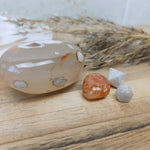 Balans vinden emotioneel edelstenensetje – curated crystal by Marga Jacobs | rust, symboliek en intuïtieve zelfzorg