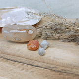 Balans vinden emotioneel edelstenensetje – curated crystal by Marga Jacobs | rust, symboliek en intuïtieve zelfzorg