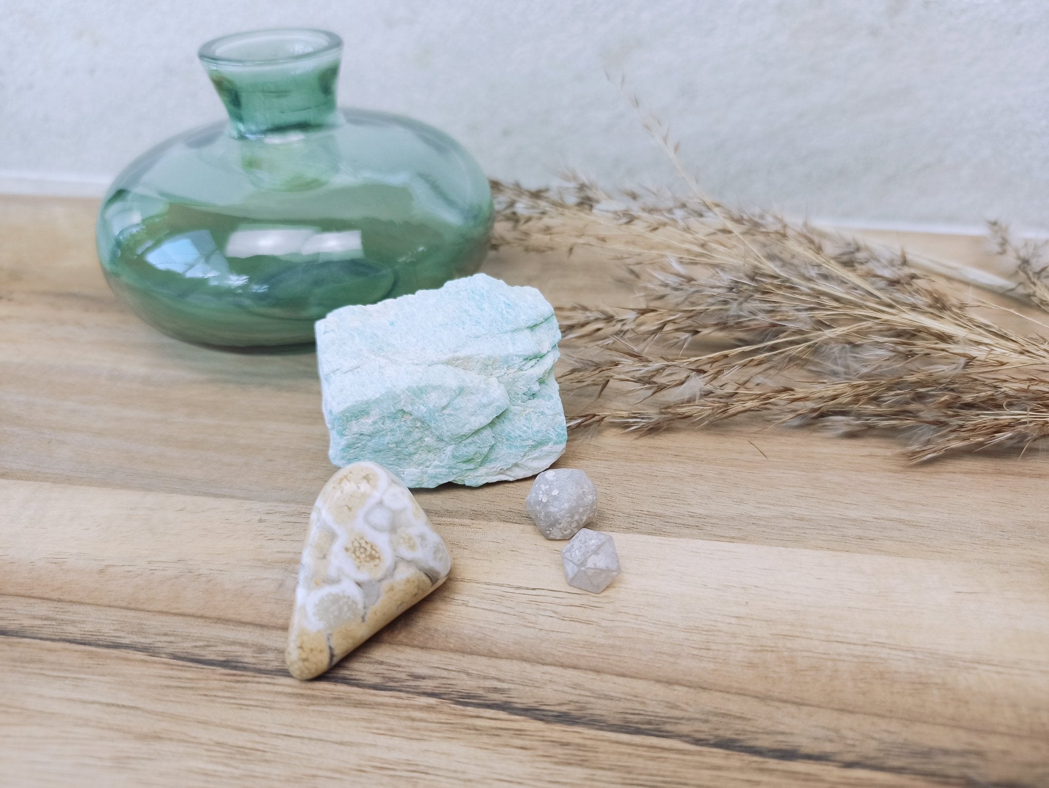 Balans vinden in je leven edelstenensetje – curated crystal by Marga Jacobs | rust, symboliek en intuïtieve zelfzorg