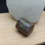 Bixbiet trommelstenen – curated crystal by Marga Jacobs | rust, symboliek en intuïtieve zelfzorg