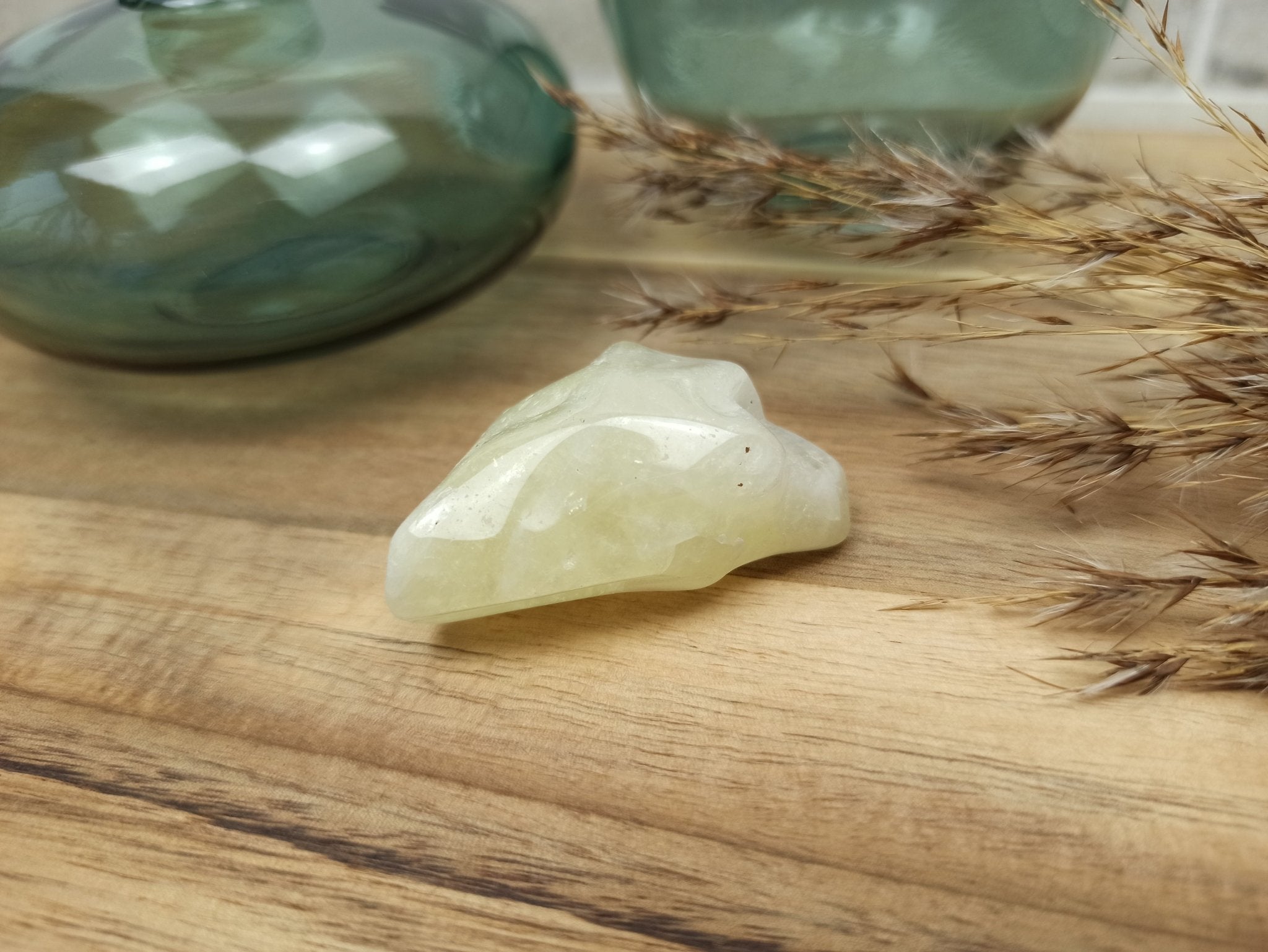 Brazilianiet trommelstenen – curated crystal by Marga Jacobs | rust, symboliek en intuïtieve zelfzorg