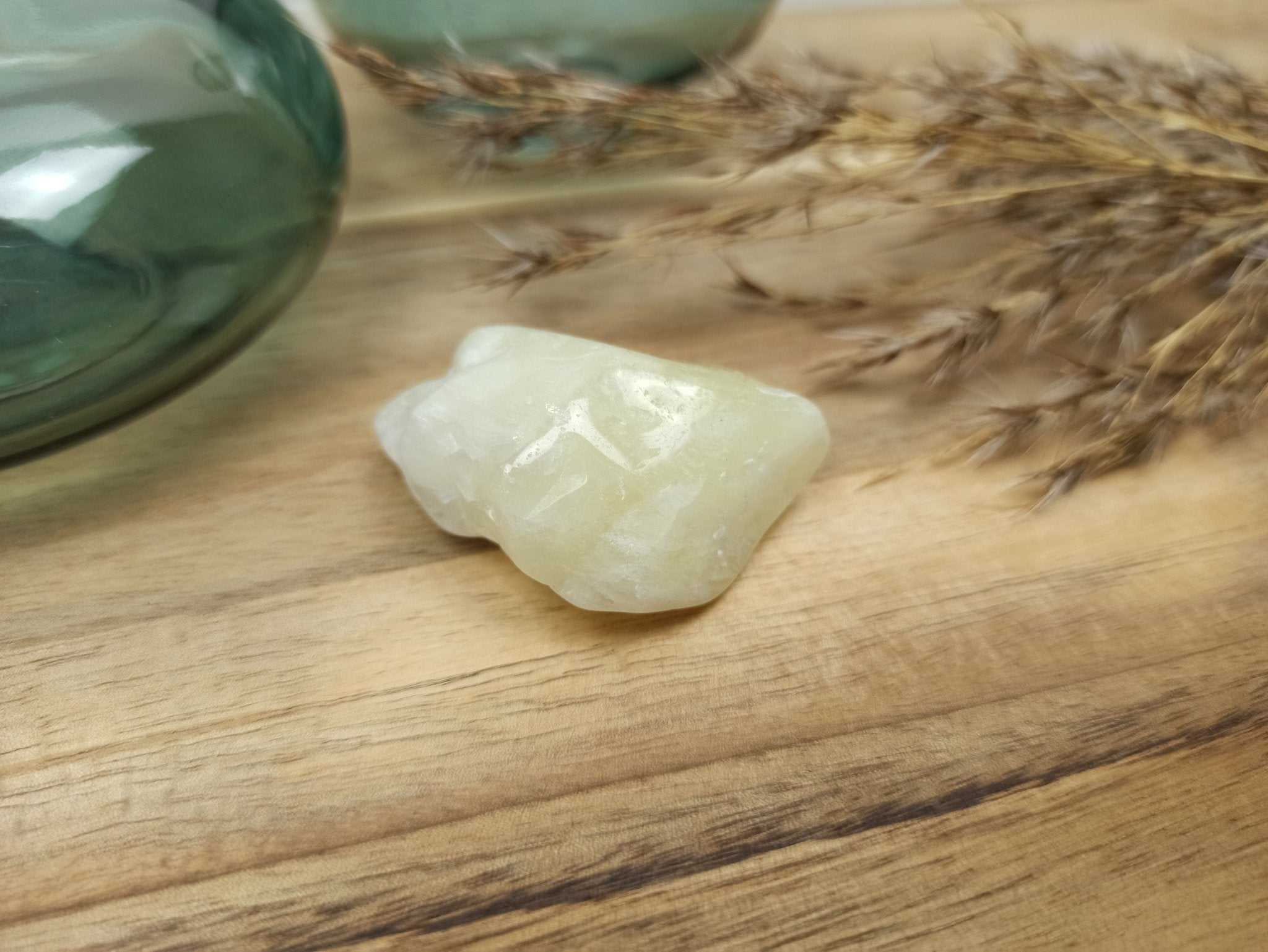 Brazilianiet trommelstenen – curated crystal by Marga Jacobs | rust, symboliek en intuïtieve zelfzorg