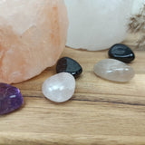 Burn - out edelstenensetje – curated crystal by Marga Jacobs | rust, symboliek en intuïtieve zelfzorg