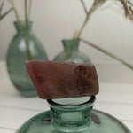 Cacoxeniet trommelstenen – curated crystal by Marga Jacobs | rust, symboliek en intuïtieve zelfzorg