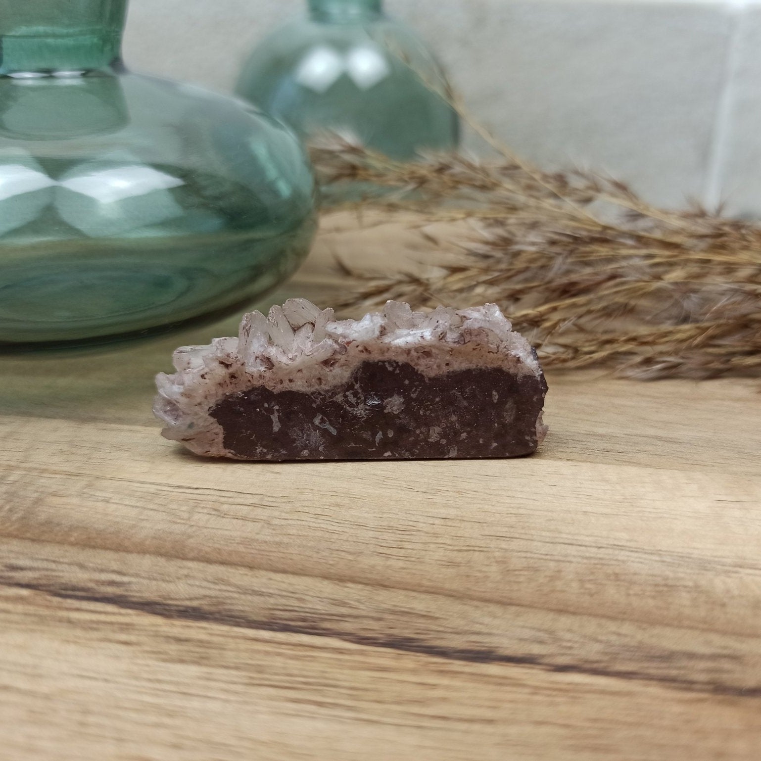 Cavansiet | ruw – curated crystal by Marga Jacobs | rust, symboliek en intuïtieve zelfzorg