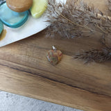 Crazy lace agaat edelsteen hanger hart | 20 mm – curated crystal by Marga Jacobs | rust, symboliek en intuïtieve zelfzorg