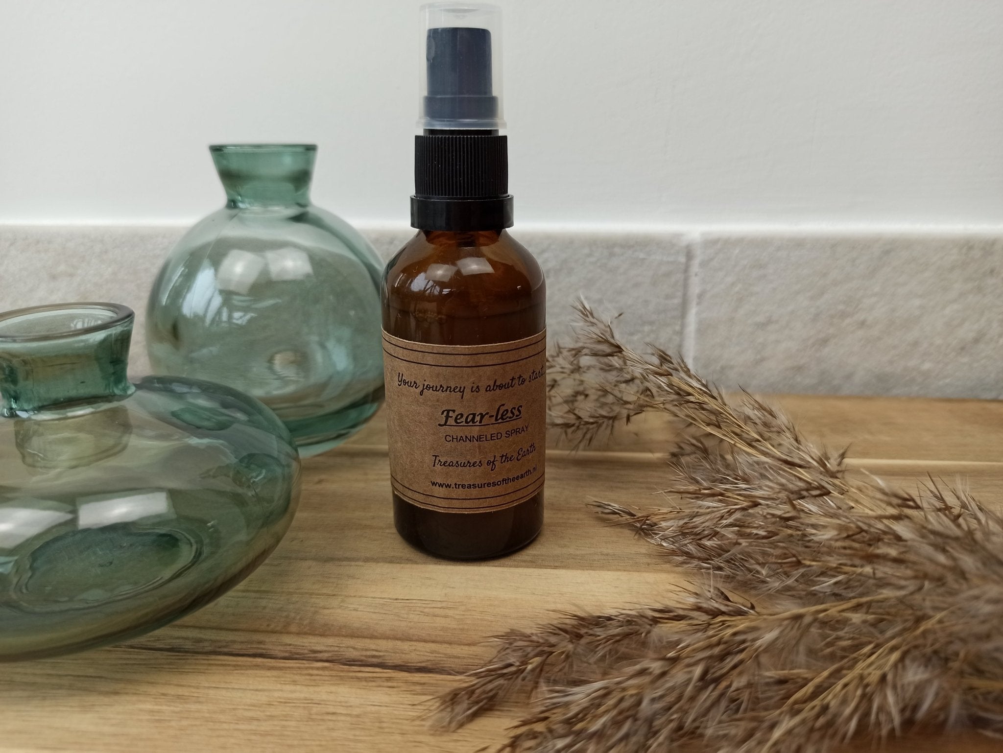 Fear - Less Spray – curated crystal by Marga Jacobs | rust, symboliek en intuïtieve zelfzorg