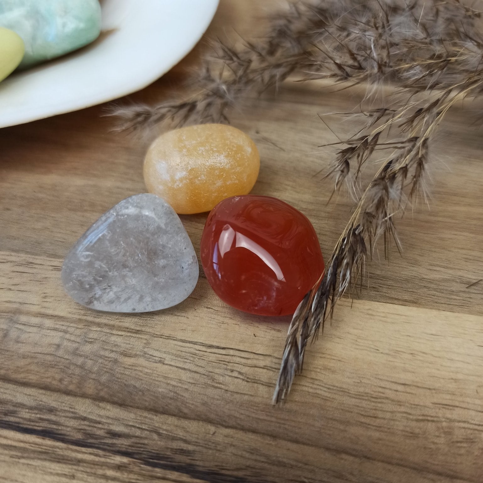 Gezondheid edelstenensetje – curated crystal by Marga Jacobs | rust, symboliek en intuïtieve zelfzorg